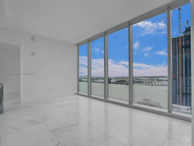 2-bedroom condo for sale in Miami - 700 NE 26th Ter 3505 - MondialRealty
