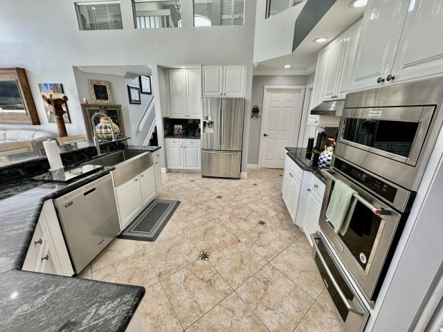 Home for sale at 10850 Bal Harbor Drive - photo 5016235