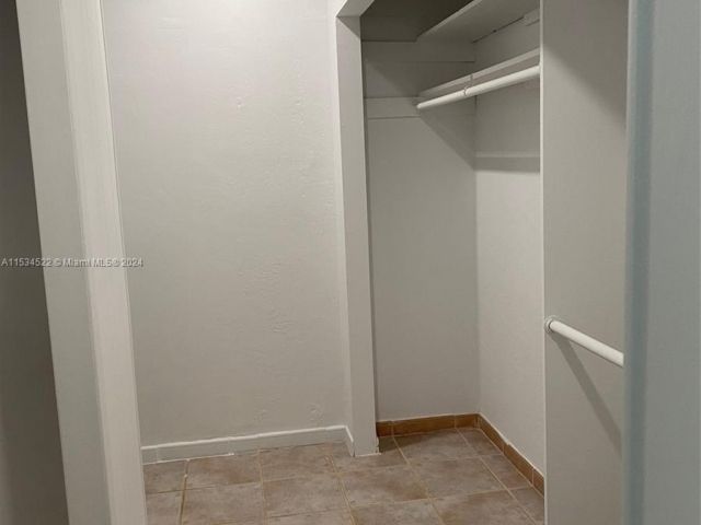 Home for rent at 7415 SW 56th Ave 0 - photo 5010601