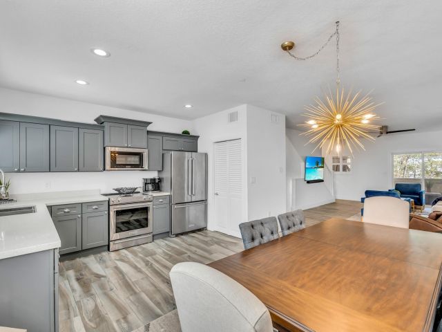 Home for sale at 3224 NE 6th St 3224 - photo 5023515