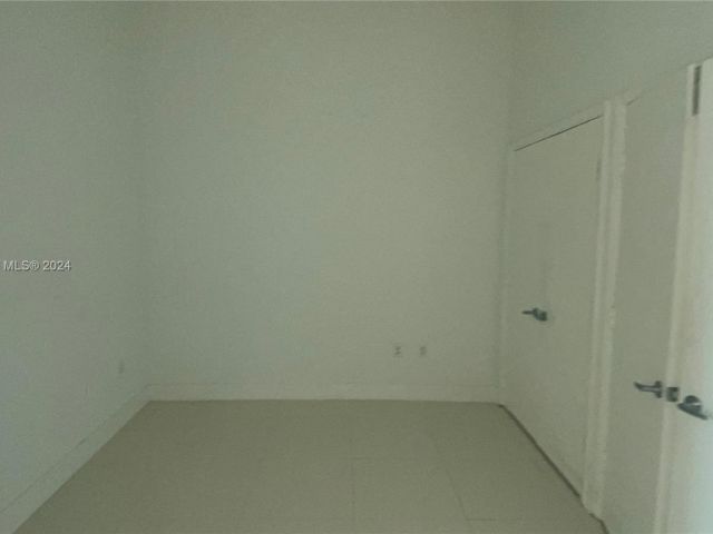 Apartment for rent  Unit #811 - photo 5047431