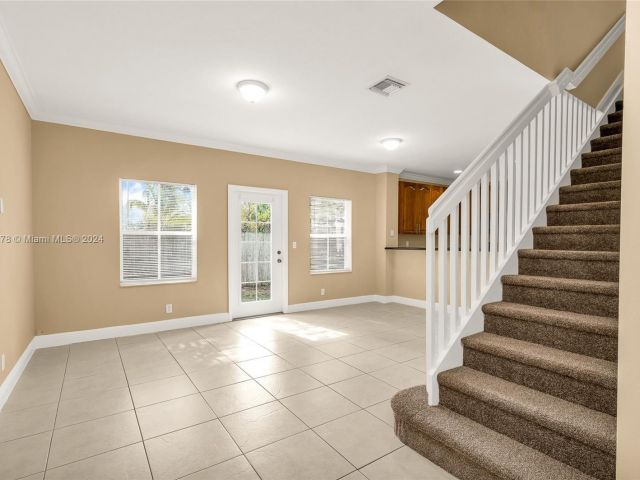 Home for sale at 414 NE 1st Ave 414 - photo 5026473