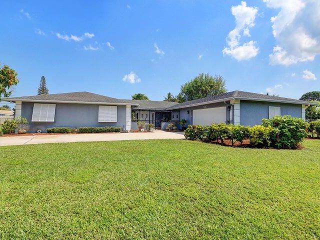 Home for sale at 585 Coral Way - photo 5041619