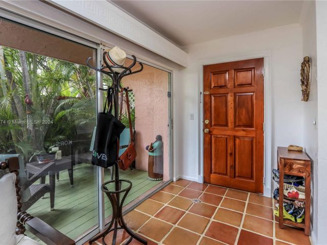 Home for sale at 1447 Hollywood Blvd - photo 5029566