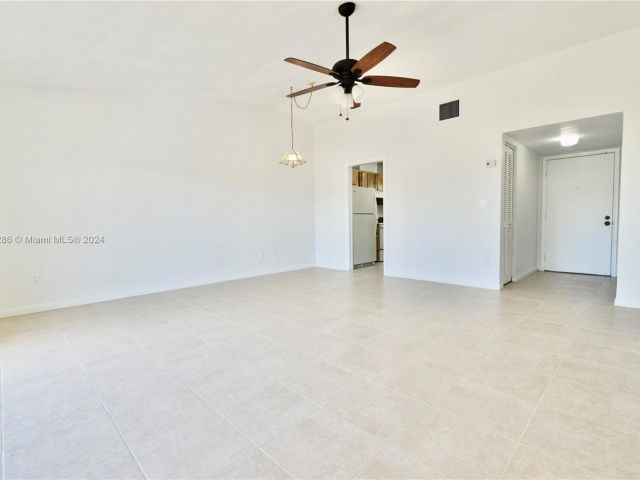 Home for rent at 11033 SW 124th Ct - photo 5037375