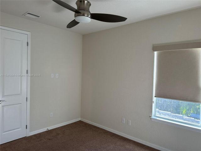 Home for rent at 1434 Myrtle Oak Ter - photo 5032715