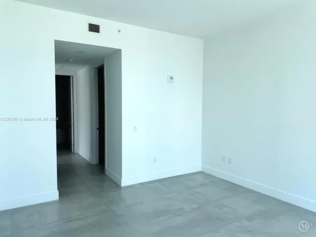 Apartment for rent  Unit #701 - photo 5053212