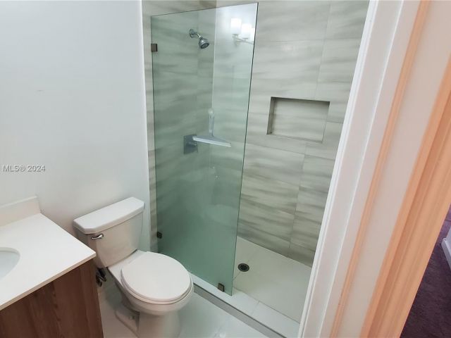 Home for rent at 1330 CRYSTAL WAY 8B - photo 5050674