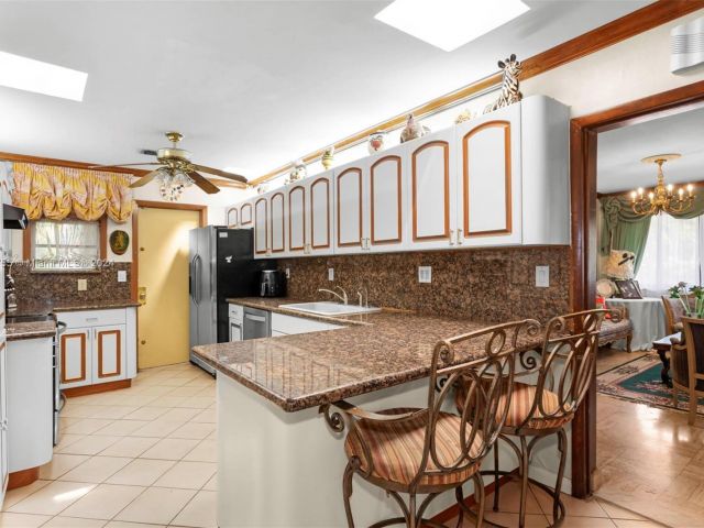 Home for sale at 8461 SW 68th St Rd - photo 5055264