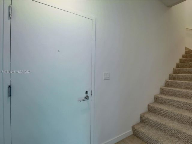Home for rent at 1600 SW 1st Ave TH-09 - photo 5051990