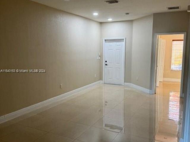 Home for rent at 8401 NW 107th Ct 4-36 - photo 5052734