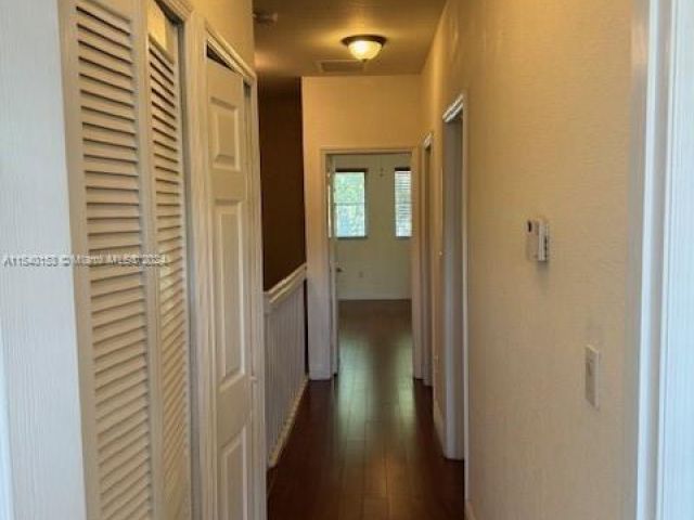Home for rent at 8401 NW 107th Ct 4-36 - photo 5052739