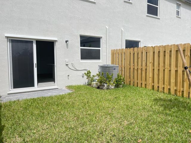 Home for rent at 16262 SW 292nd St - photo 5081821