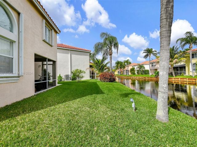 Home for sale at 1743 Royal Palm Way - photo 5065344