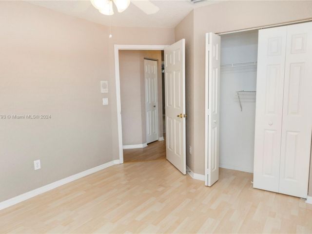 Home for rent at 1656 SW 157th Ave 0 - photo 5295423