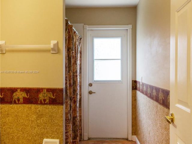 Home for rent at 1656 SW 157th Ave 0 - photo 5295429