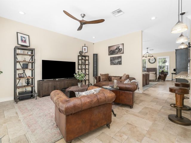 Home for sale at 1324 SW 23RD CT - photo 5080780