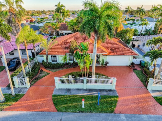 Home for sale at 14246 SW 21st Ter - photo 5066333