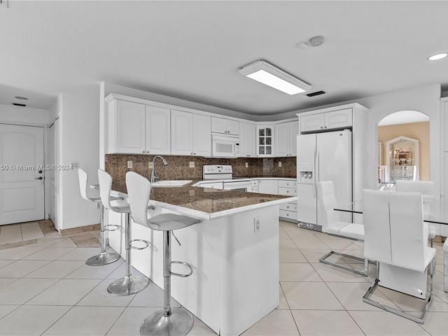 Home for sale at 13904 SW 18th Ter - photo 5067416
