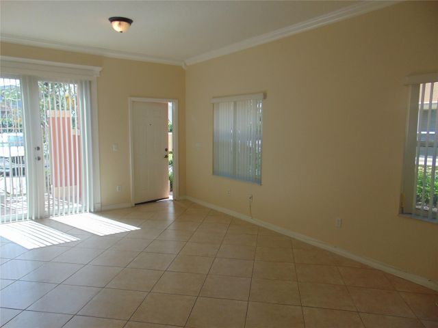 Home for rent at 5019 Neptune Ln 2210 - photo 5080625