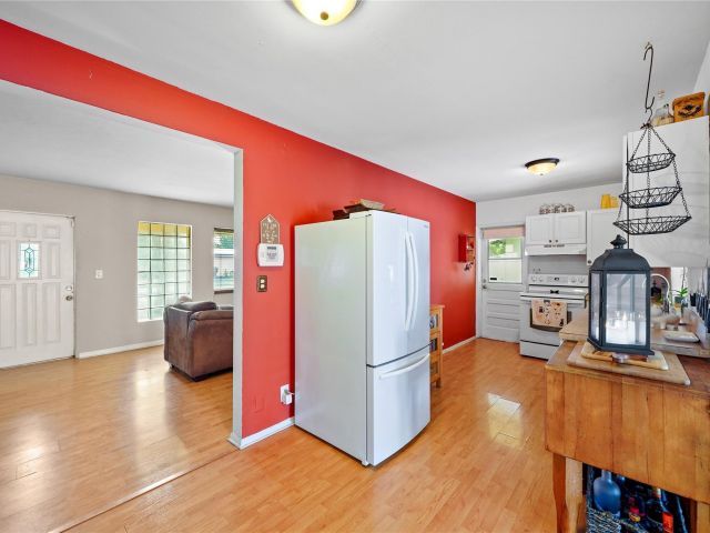 Home for sale at 2012 NW 11th Ave - photo 5106519