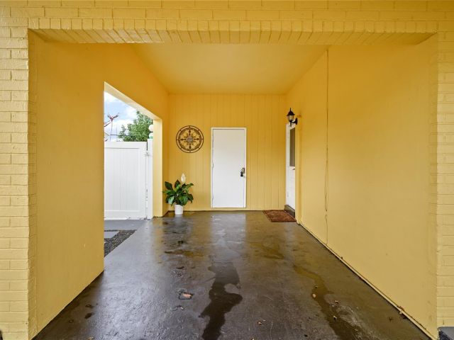 Home for sale at 2012 NW 11th Ave - photo 5106527