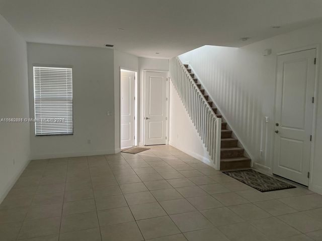 Home for rent at 20962 NW 1st Dr - photo 5503493