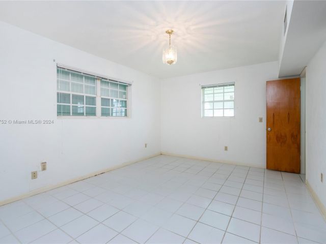 Home for sale at 610 NW 17th Ct - photo 5109402