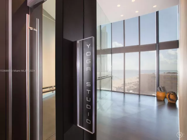 Apartment for sale  Unit #3501 - photo 5084921