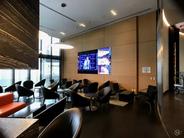 Apartment for sale  Unit #3501 - photo 5084923