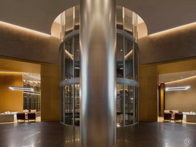 Apartment for sale  Unit #3501 - photo 5084930