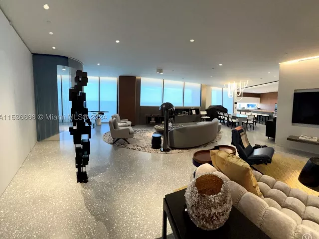 3-bedroom condo for sale in Sunny Isles Beach - 18555 Collins Ave 3501 - MondialRealty