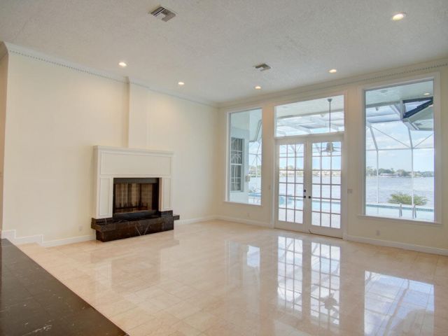 Home for sale at 1823 SW 17th Street - photo 5123315