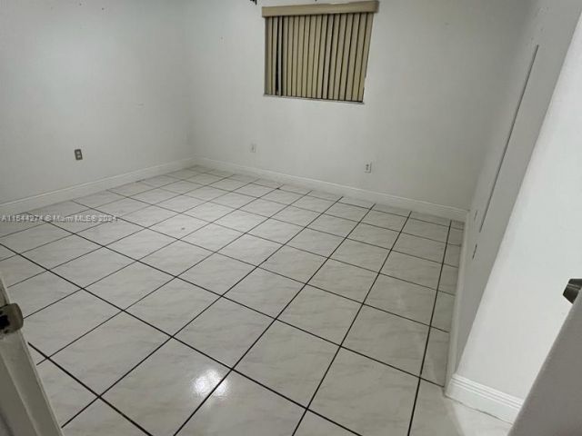 Home for rent at 13545 SW 62nd St 160 - photo 5092265