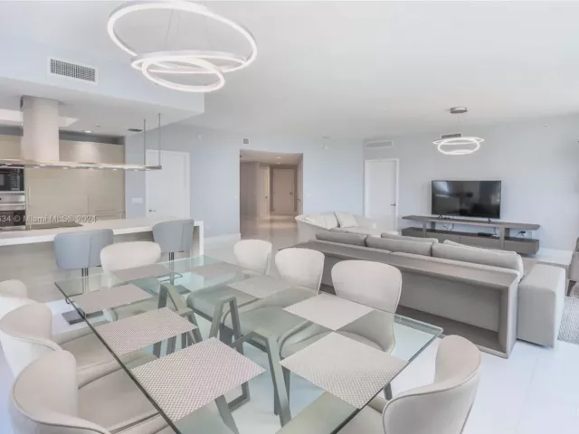 Apartment for sale  Unit #1201 - photo 5092715