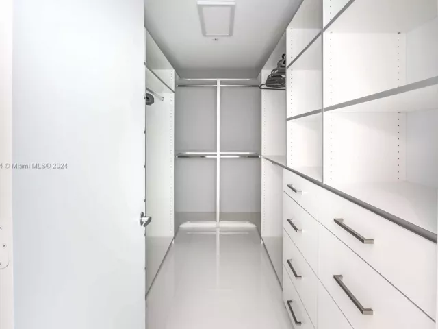 Apartment for sale  Unit #1201 - photo 5092705