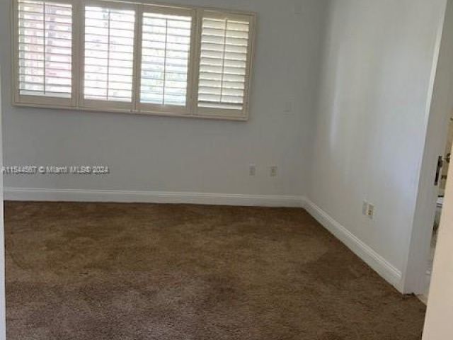 Home for rent at 251 Harbor Dr 251 - photo 5121361