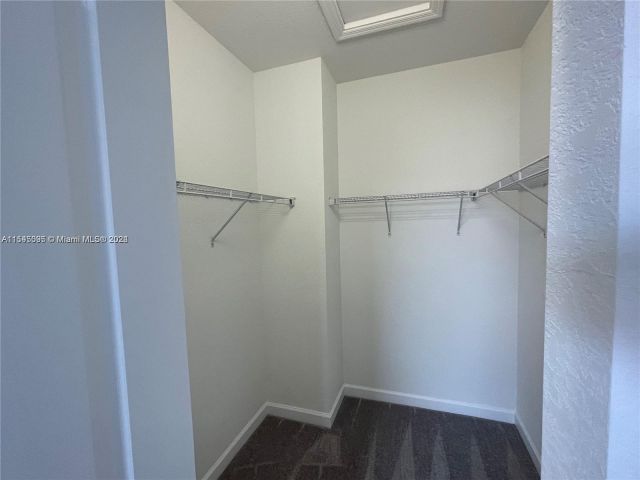 Home for rent at 883 NE 211th St 883 - photo 5093426