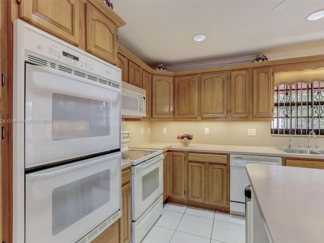 Home for sale at 1155 NW 128th Ter - photo 5152737