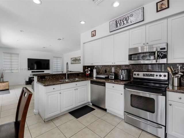 Home for sale at 15206 SW 13th Ter - photo 5095703