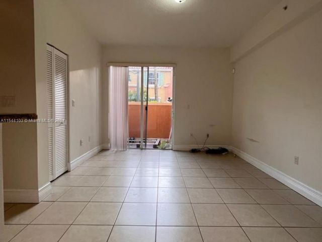 Home for rent at 14336 SW 10th St 2406 - photo 5368587