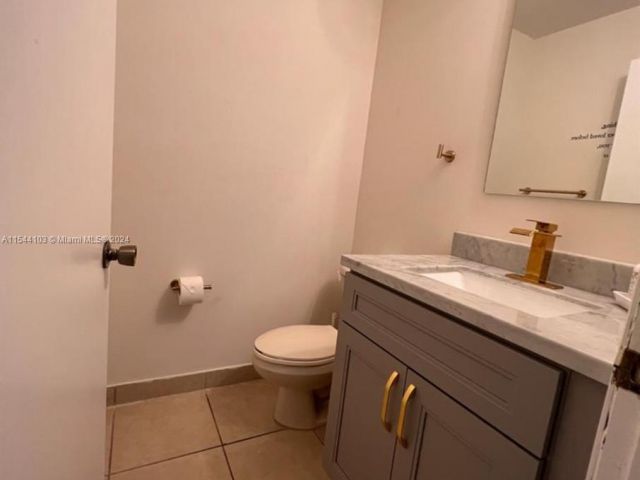 Home for rent at 14336 SW 10th St 2406 - photo 5368588