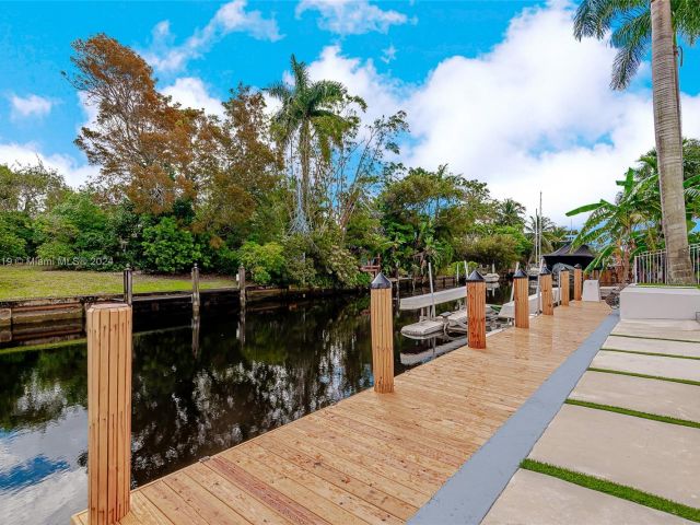 Home for sale at 2436 Okeechobee Ln - photo 5098991