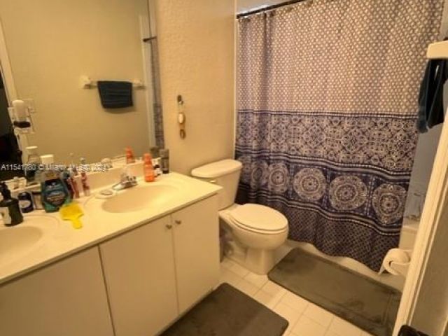 Home for rent at 11551 NW 76th St - photo 5097876
