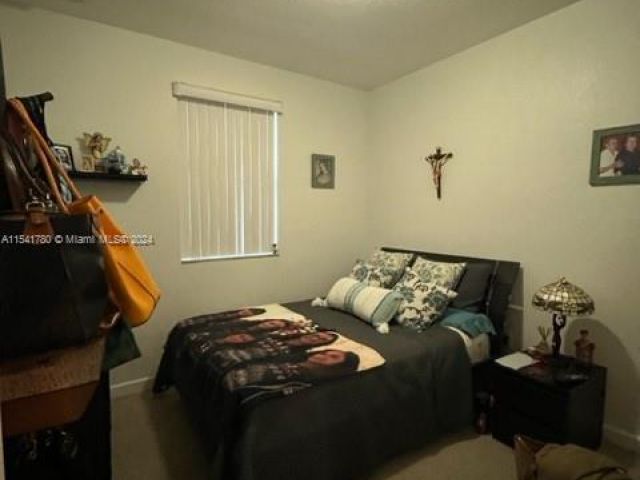 Home for rent at 11551 NW 76th St - photo 5097880