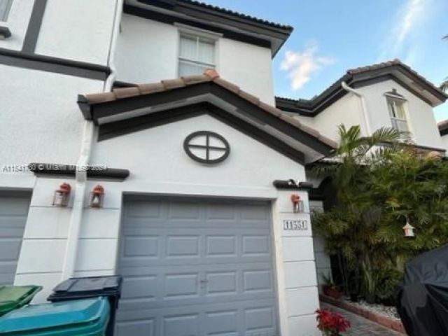 Home for rent at 11551 NW 76th St - photo 5097889