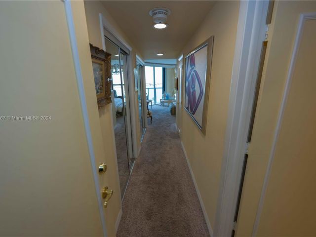 Apartment for sale  Unit #1206 - photo 5341571