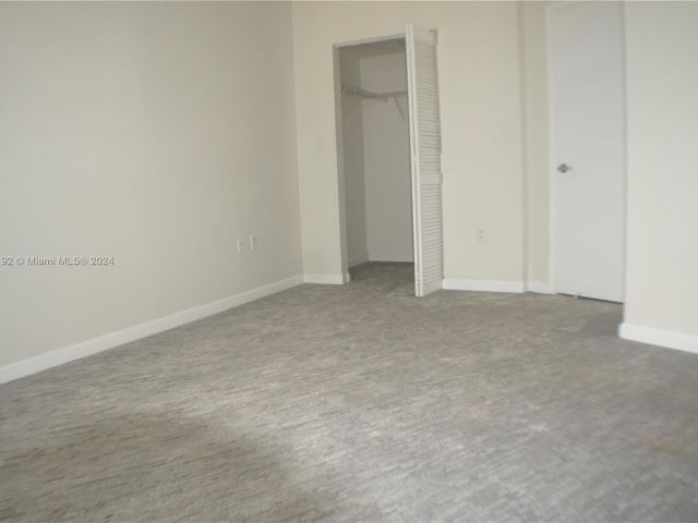 Apartment for rent  Unit #2106 - photo 5104447