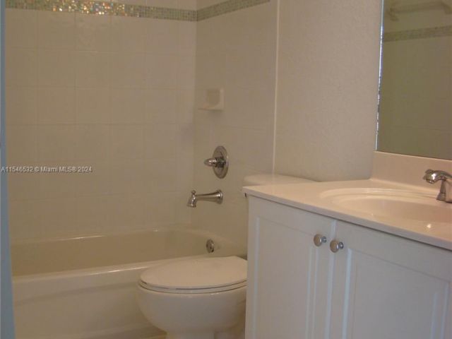 Home for sale at 8651 NW 111th Ct . - photo 5106411