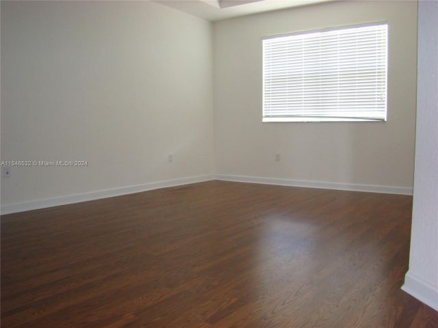 Home for sale at 8651 NW 111th Ct . - photo 5106413